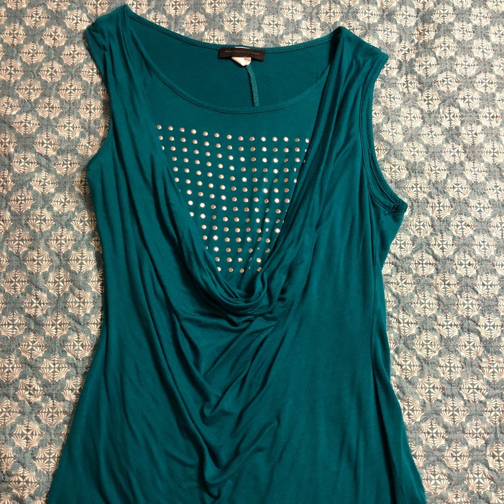 Ready for party top